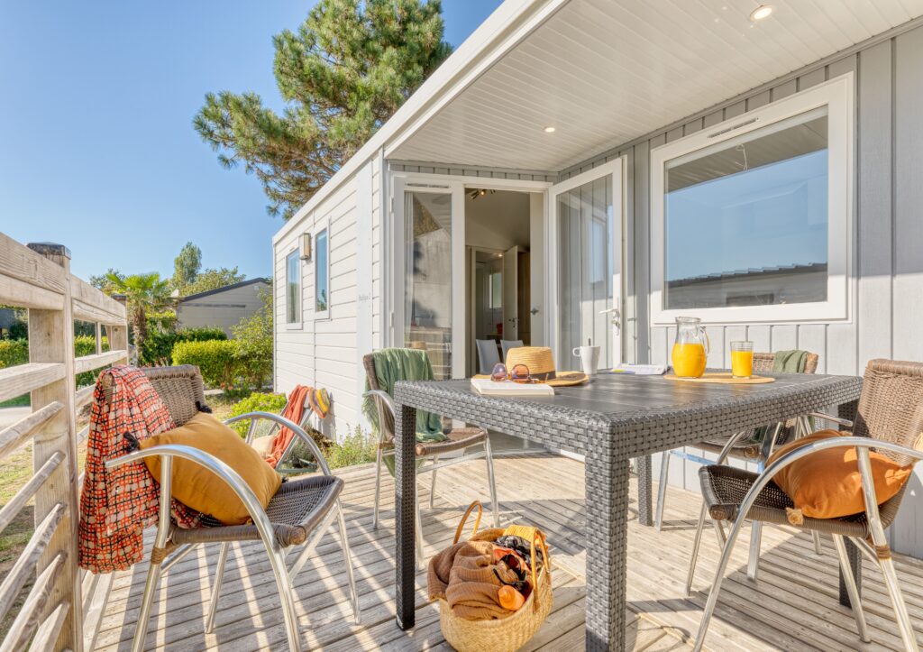 Mobil-home Pacifique au Camping des Dunes de Lesconil dans le Finistère sud.