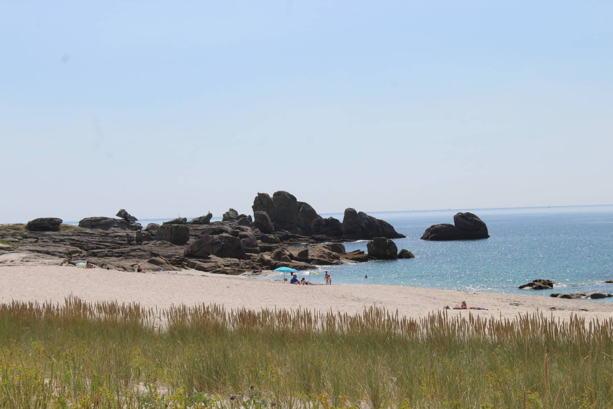 Plage du Goudoul à Plobannalec Lesconil face au Camping des Dunes en bord de mer